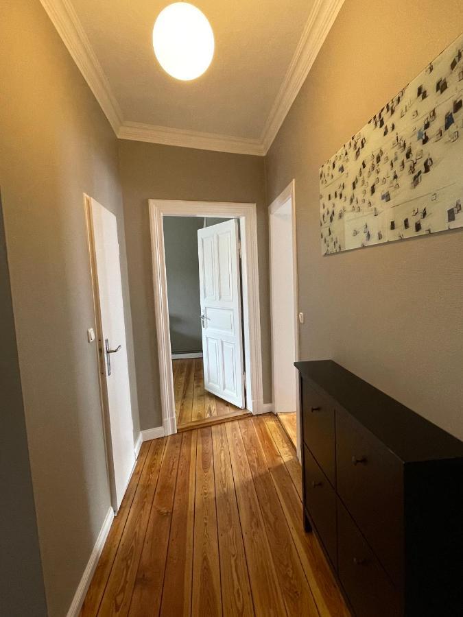 Ferienwohnung Altbaucharme Deluxe Mit Balkon In Zentraler Lage Kiel Exterior foto