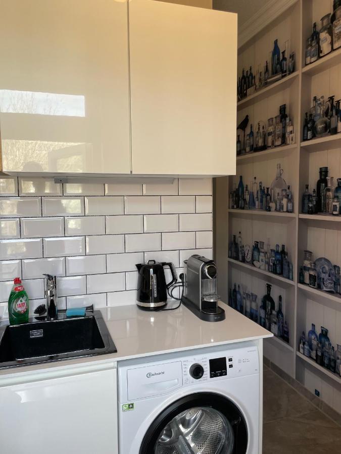 Ferienwohnung Altbaucharme Deluxe Mit Balkon In Zentraler Lage Kiel Exterior foto